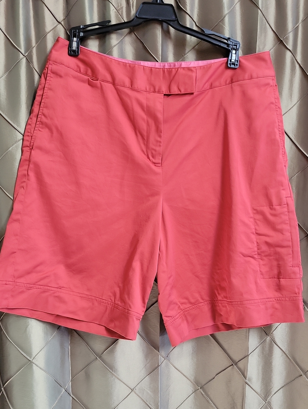 EUC- Tommy Bahama Chino Short w/Secret Zip Pocket